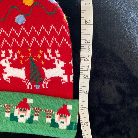 1-set of 6 Knitted beanie for all ages - Picture 5 of 7